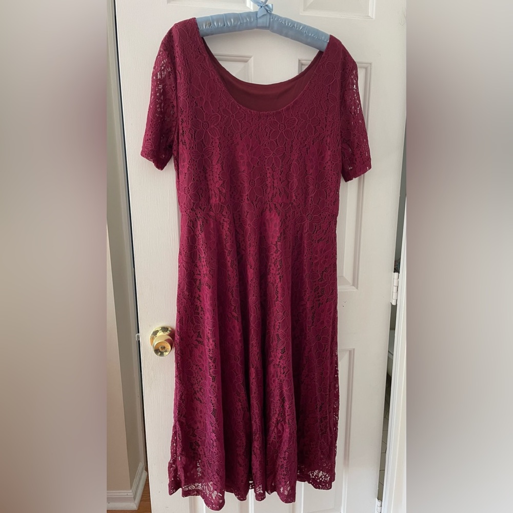 Cranberry colored Maxi dress. New with tags Suzanne Betro size 1W.